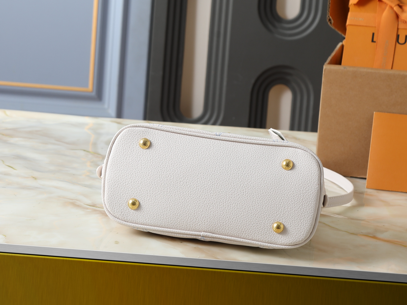 LEM487 New arrive fashion white brown pink bag for woman hands bag beautiful gift to choose gift 23.5 x 17.5 x 11.5 cm