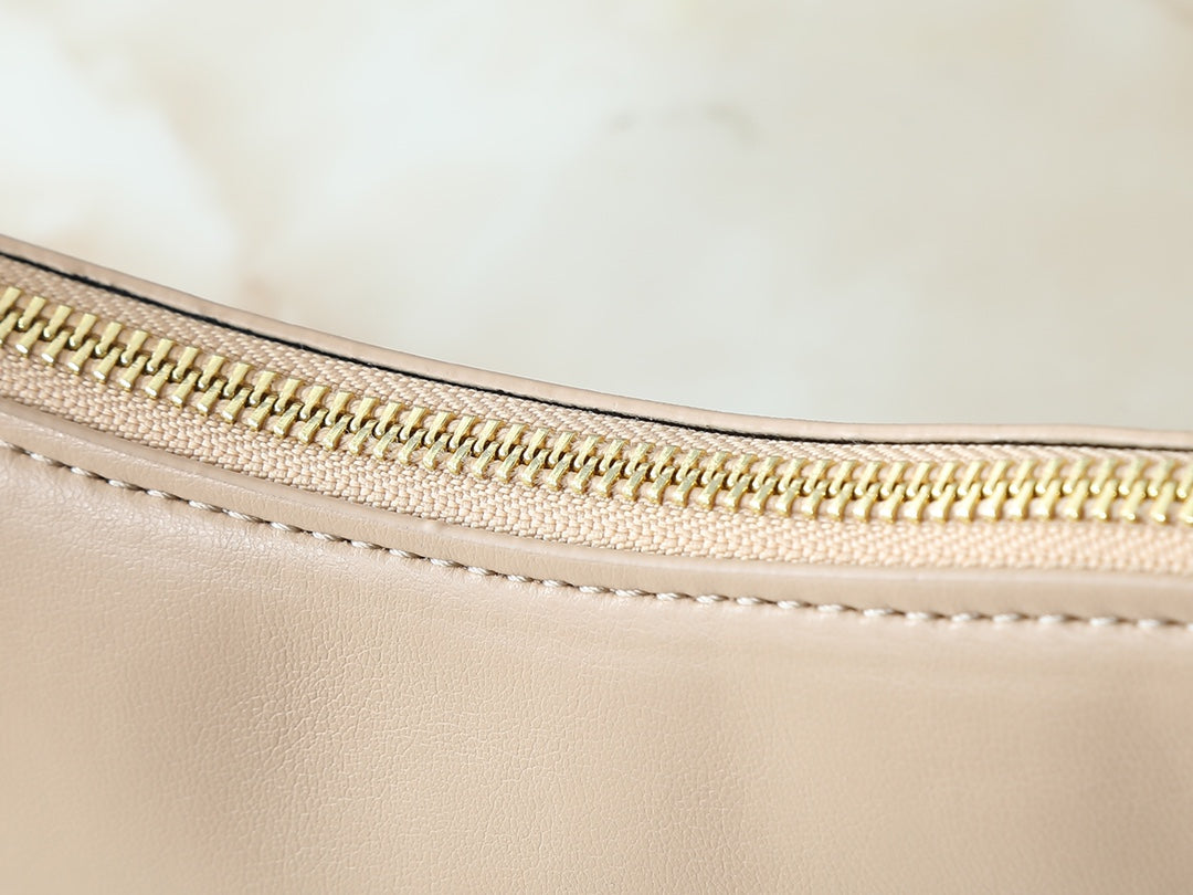 LEM300 Women Luxurys Designer Bag Crossbody Diane Baguette Classic Vintage Canvas Strap Flower Flap Embossed Letters Clutch Purse Shoulder Bags Tote Bag