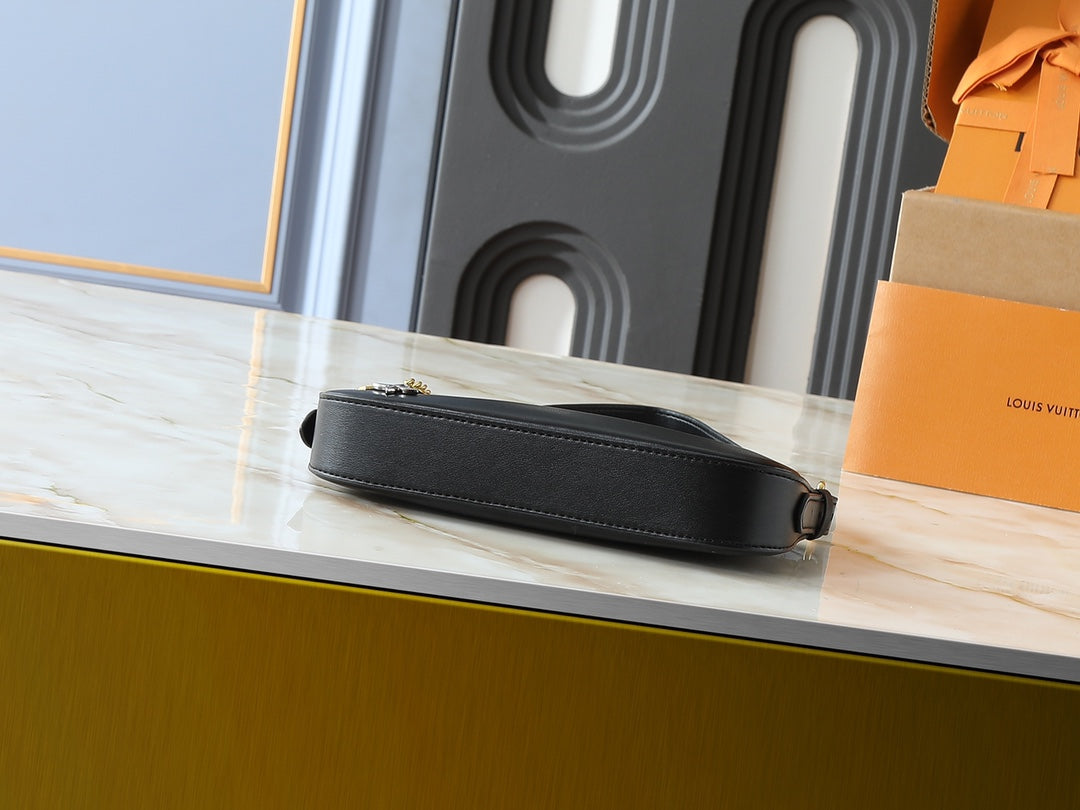 LEM300 Women Luxurys Designer Bag Crossbody Diane Baguette Classic Vintage Canvas Strap Flower Flap Embossed Letters Clutch Purse Shoulder Bags Tote Bag