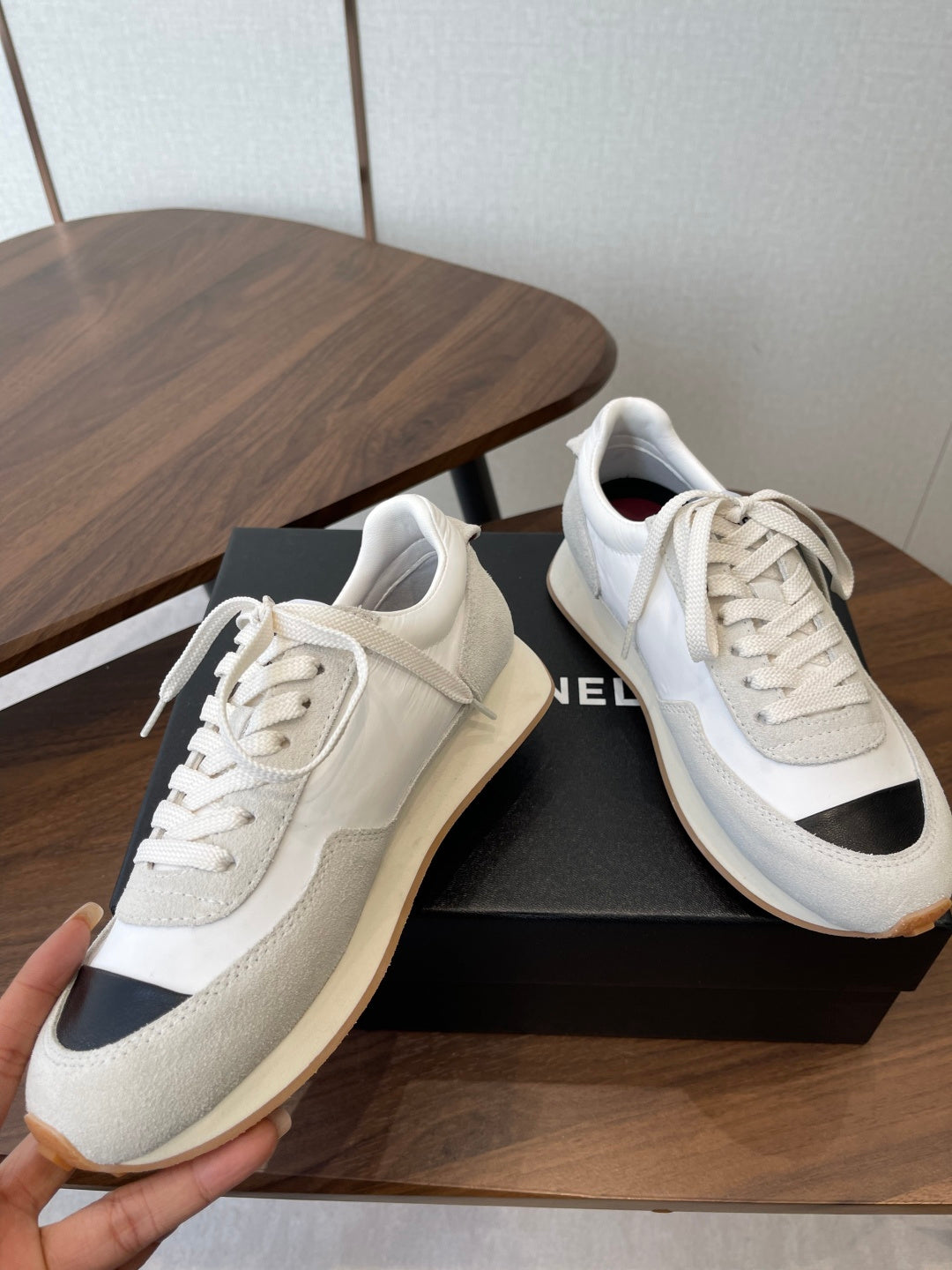 CEM258 New arrive fashion black and white color shose for woman beautiful gift to choose 3CM hight