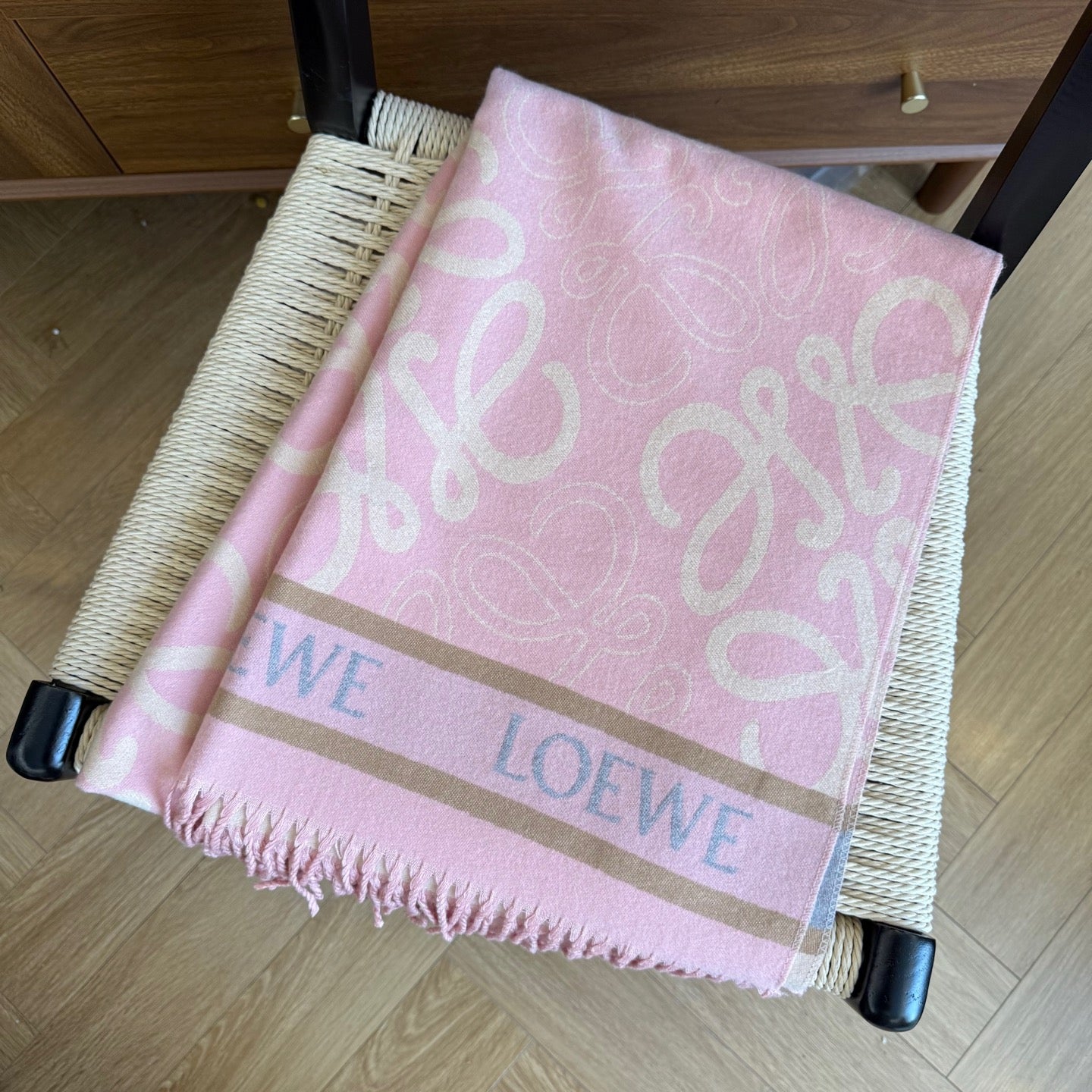 WEM02 luxury Designer Cashmere Scarf Winter Women Long Scarf Quality Headband Fashion Men brand Scarves Classic Printed Check Big Plaid Shawls Soft comfortable gift 65*180CM