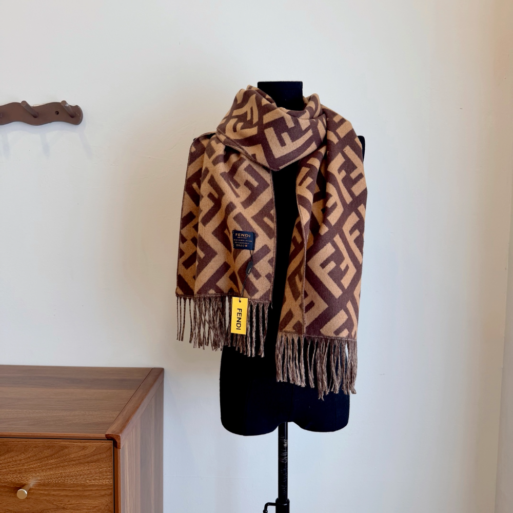 FEM26 new arrive  Hot sale khaki brown grey black color fashion beautiful  scarf  for woman gift  to choose size 180*60cm