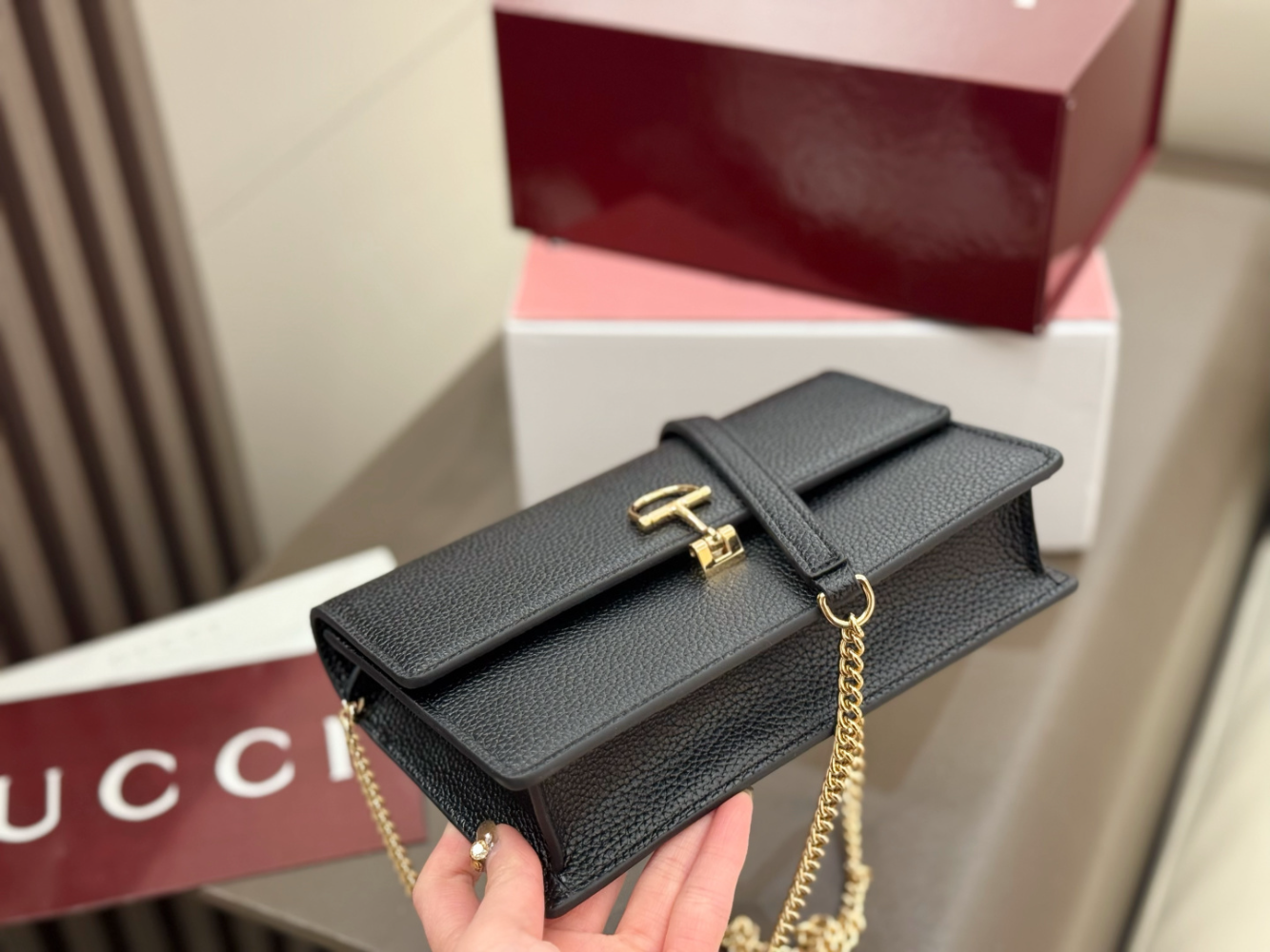 GEM158 New arrive fashion black Red White Green bag for woman hands bag beautiful gift to choose gift 20*6*13cm