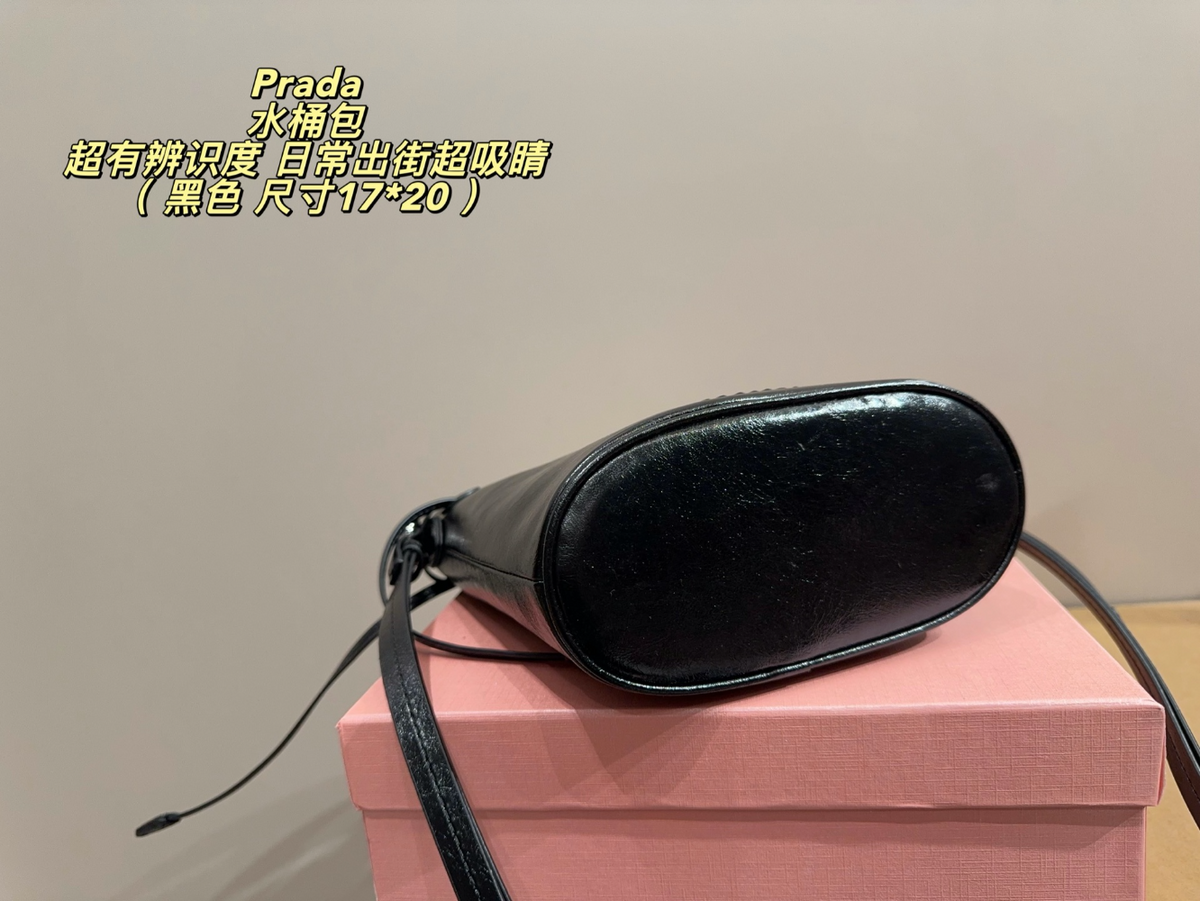 MIU05 New arrive fashion black white brown caramel color bag for woman beautiful gift to choose size 17*20CM