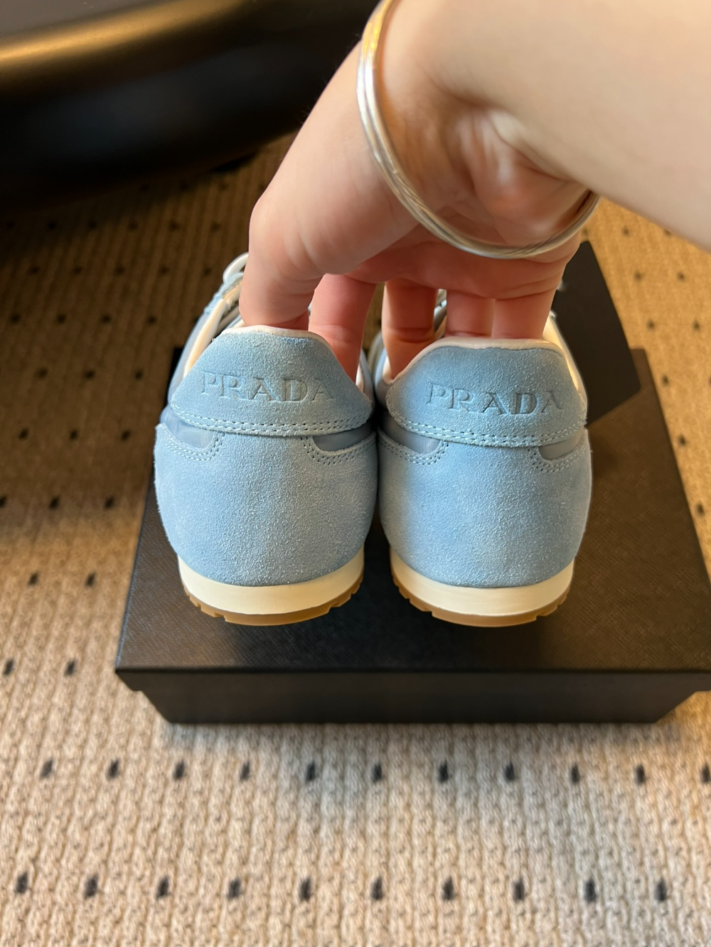 PEM06  New multi-color selection of casual shoes Lightweight and versatile suitable for both work and sports High-quality