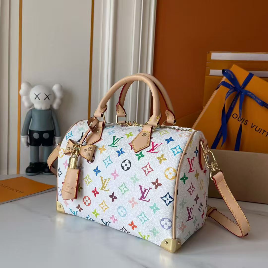 LEM57 new arrive  Hot sale color fashion beautiful  bag for woman gift  to choose