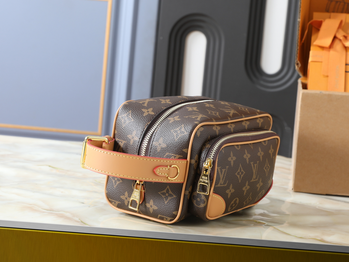 LEM623 New arrive fashion black brown bag for woman hands bag beautiful gift to choose gift 23 x 12 x 13cm