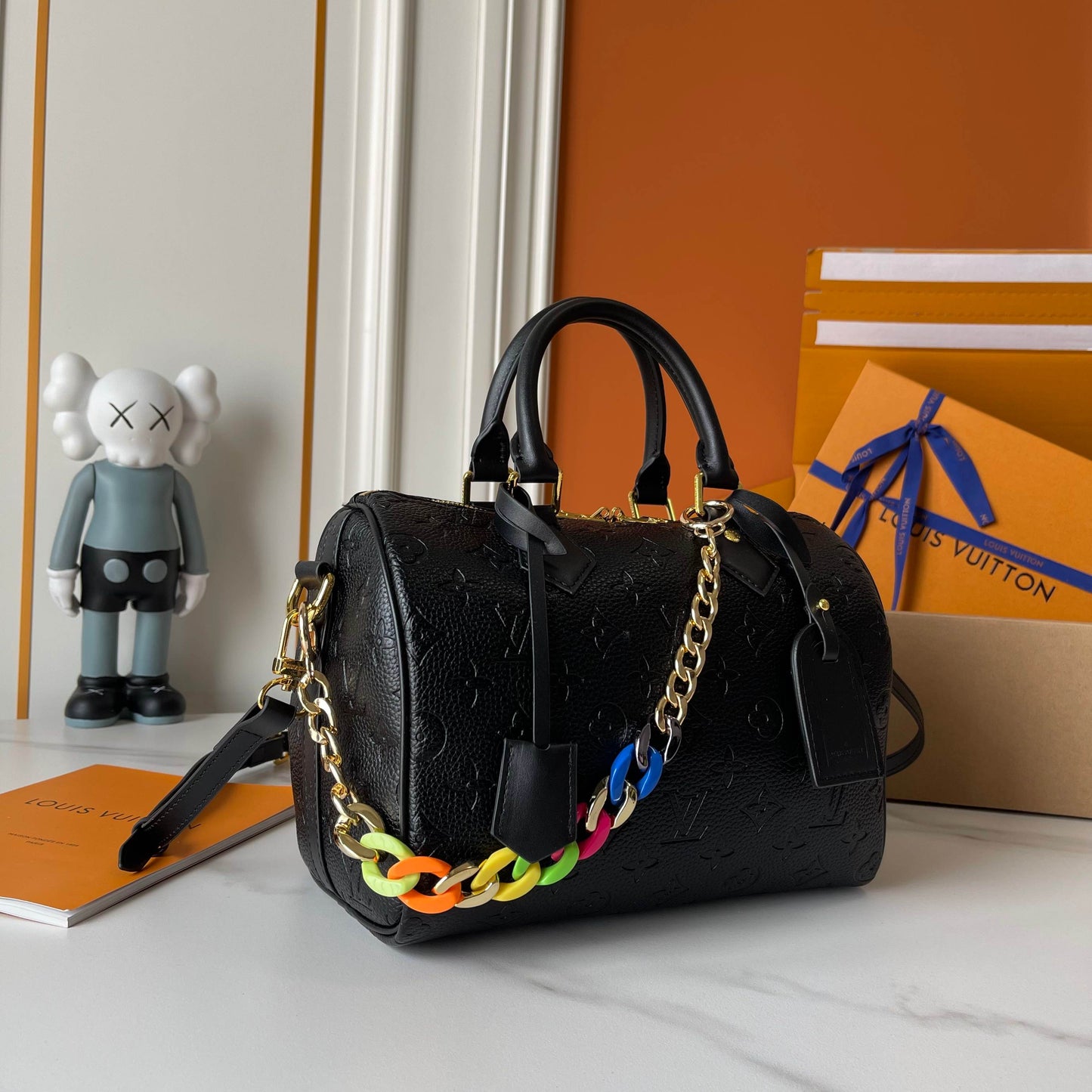LEM106 New arrive fashion black color bag for woman beautiful gift to choose gift size to choose 21×14×6cm