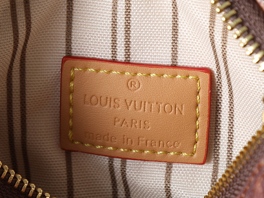 LEM45 New arrive fashion bag for woman beautiful gift to choose gift 16x10x7.5cm