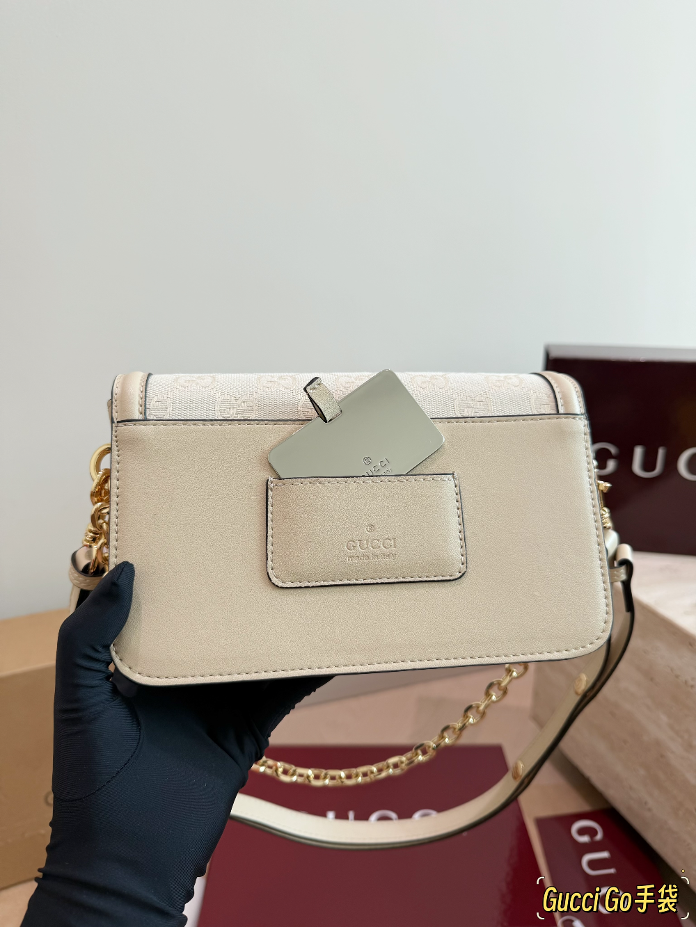 GEM224  New arrive fashion black red beige color bag for woman beautiful gift to choose size 21*13cm