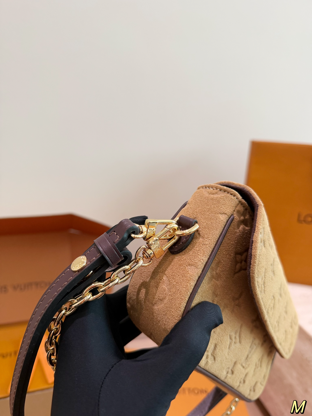 LEM597 New arrive fashion light brown color bag for woman beautiful gift to choose size 22*13cm