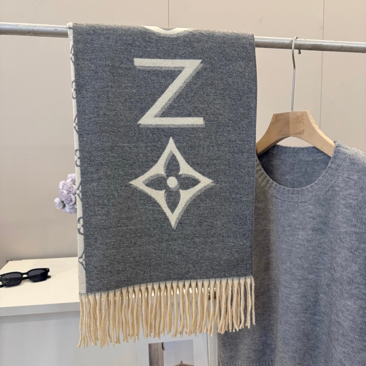 LEM275 Designer Scarf Cashmere Scarves For Winter Warm Womens and mens Long Wraps Scarf gifts Size 65*180cm