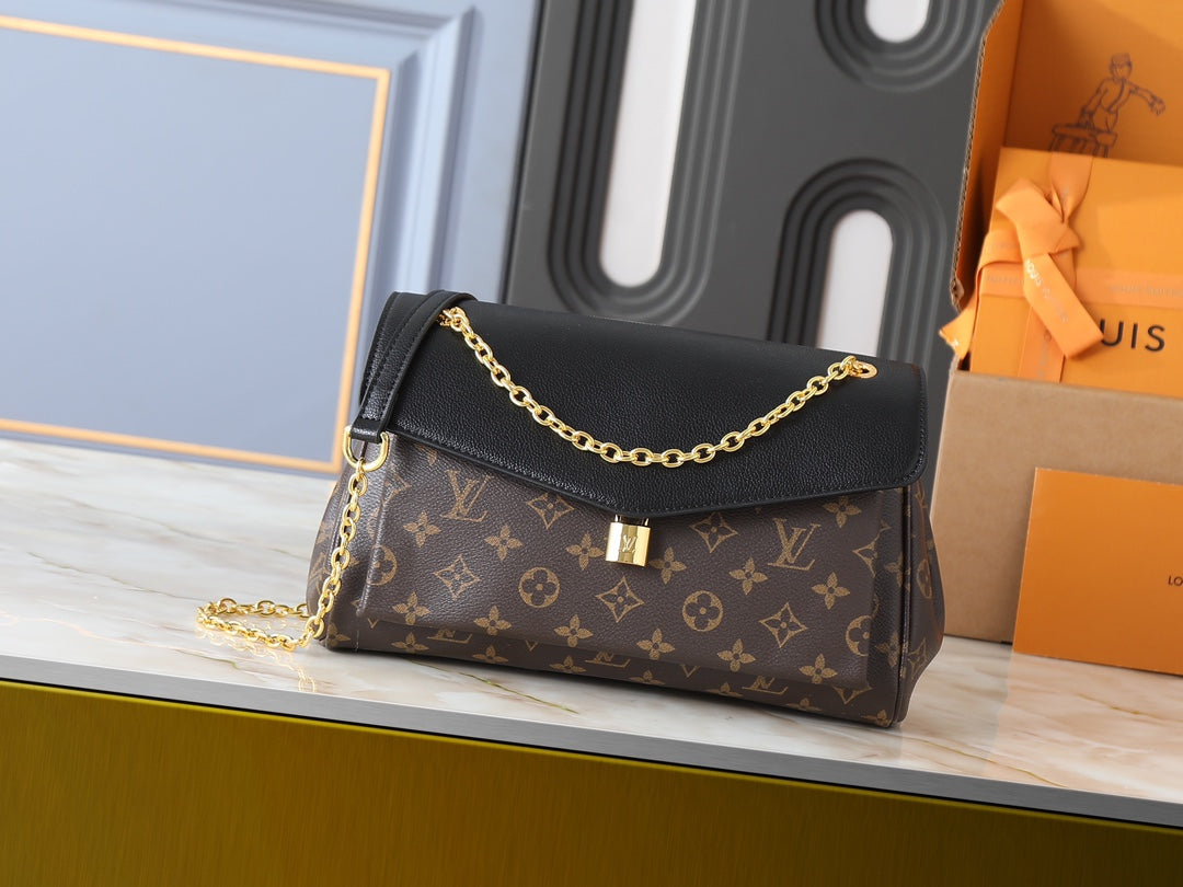LEM336 Hot sale fashion black bag for woman hand bag beautiful gift  big size 30cm