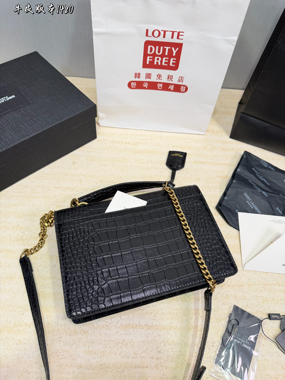 YLEM23 New arrive fashion black white brown bag for woman hands bag beautiful gift to choose gift 25*18cm