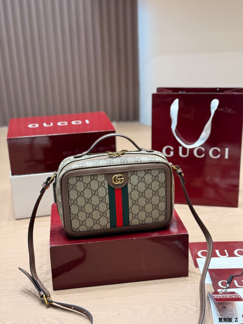 GEM153 Top Quality Fashion Travel Design Bag for Woman Beautiful Gift To Choose Gift