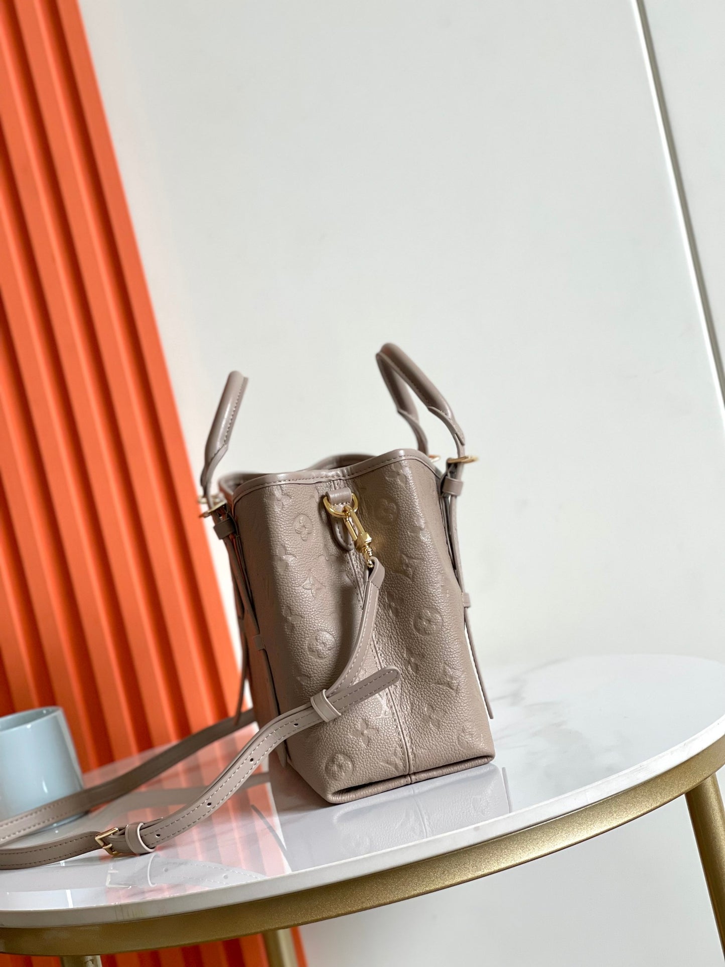 LEM360 Original Top-grade original single-layer leather New Genuine Leather Women's Crossbody Stewardess two size