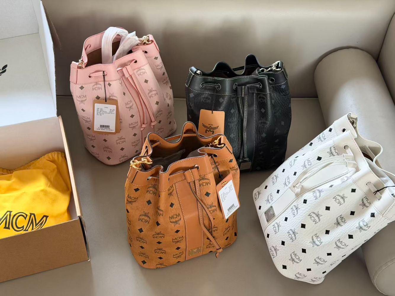 MCM05 New arrive fashion white black  pink brown bag for woman hands bag beautiful gift to choose gift 22*26cm