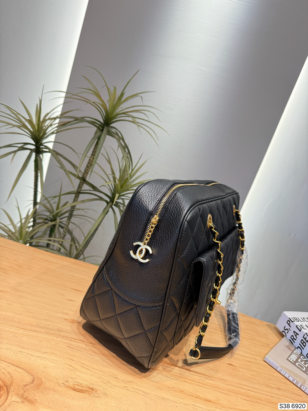 CEM296 New arrive fashion black bag for woman hands bag beautiful gift to choose gift 40*27cm