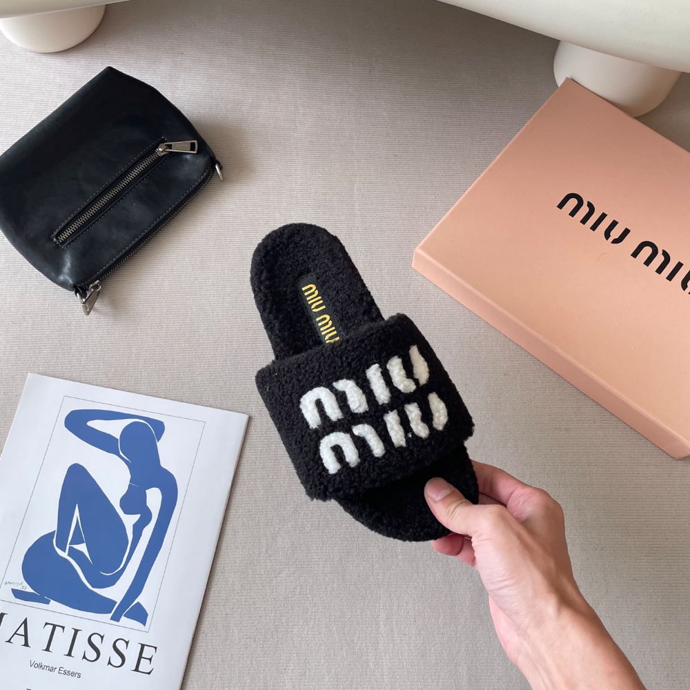 MIU06 Designer women Slippers black white bown peach red color sandals shoes for women high quality size 35 to 43
