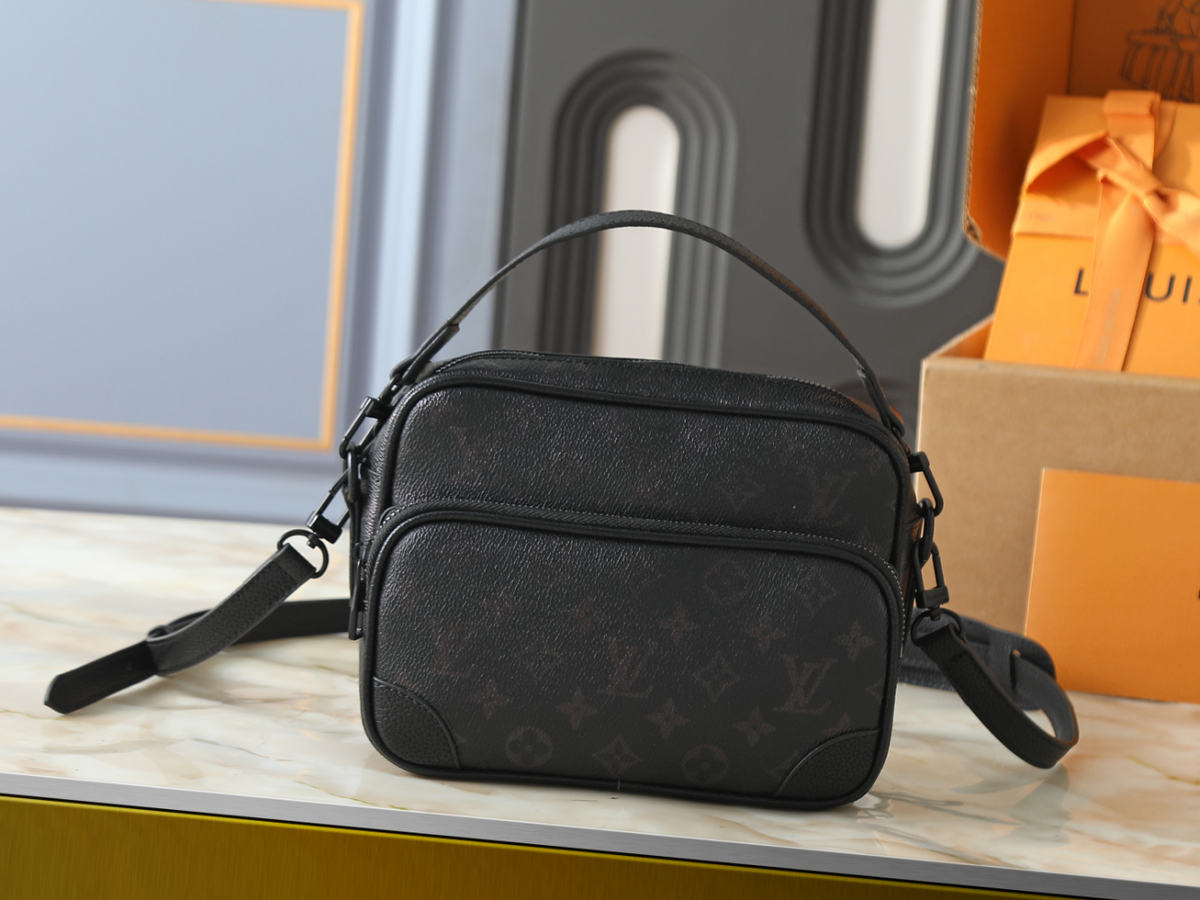 LEM591 New arrive fashion black color bag for woman beautiful gift to choose