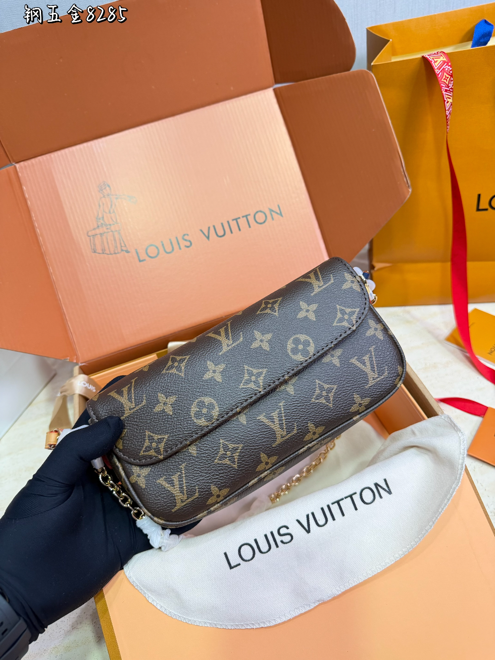 LEM516 New arrive fashion brown bag for woman hands bag beautiful gift to choose gift 22*13cm