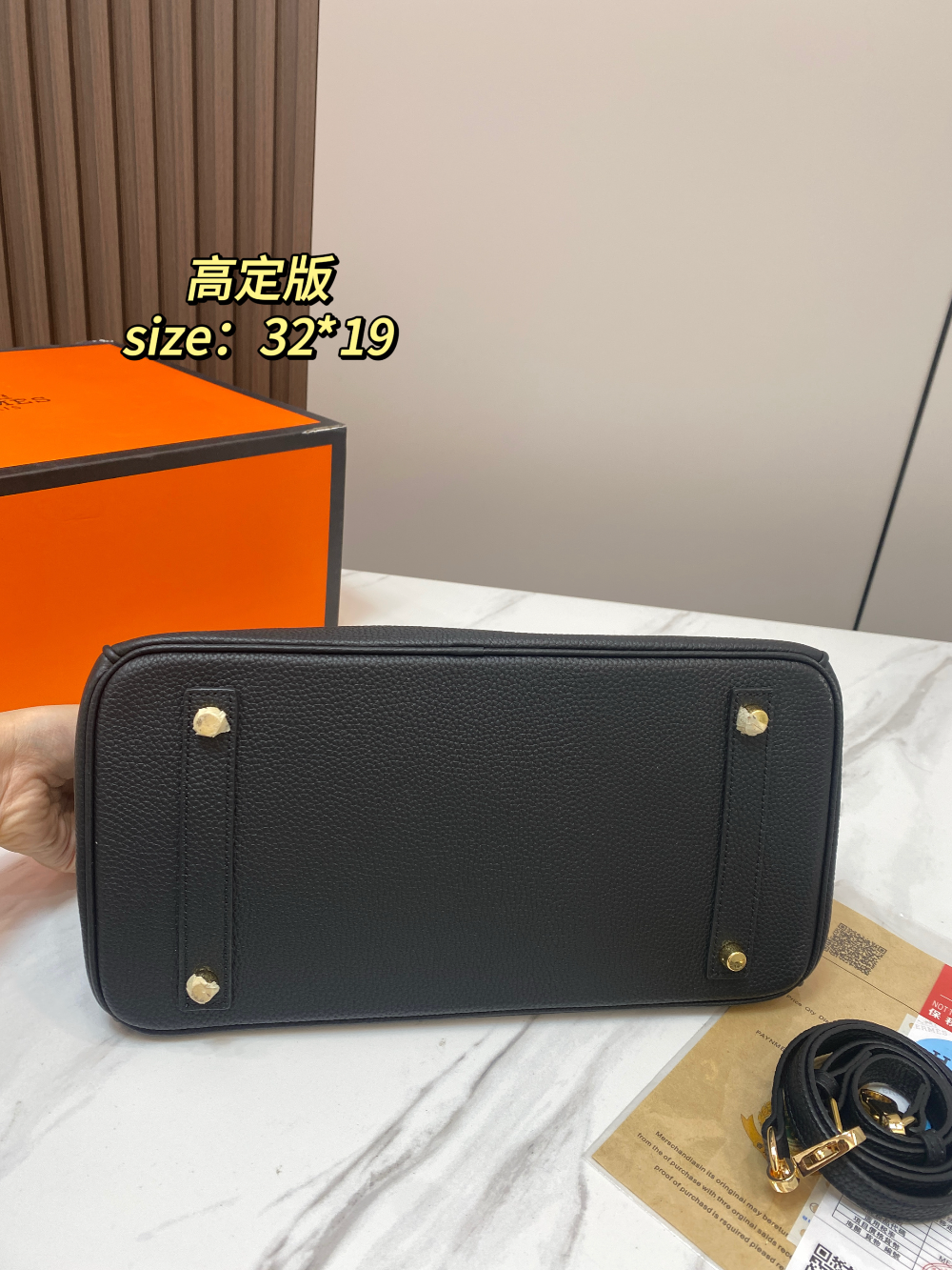 HEM120 New arrive fashion black white pink Ivory red brown Tan bag for woman hands bag beautiful gift to choose gift 32*19cm