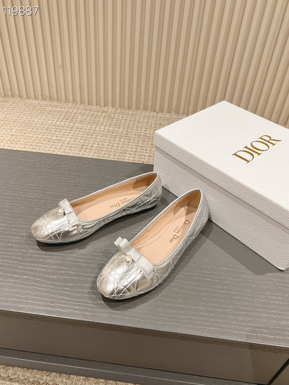 DEM346 Designer women's shoes women's flat shoes silver colors high quality sizes 35 to 42