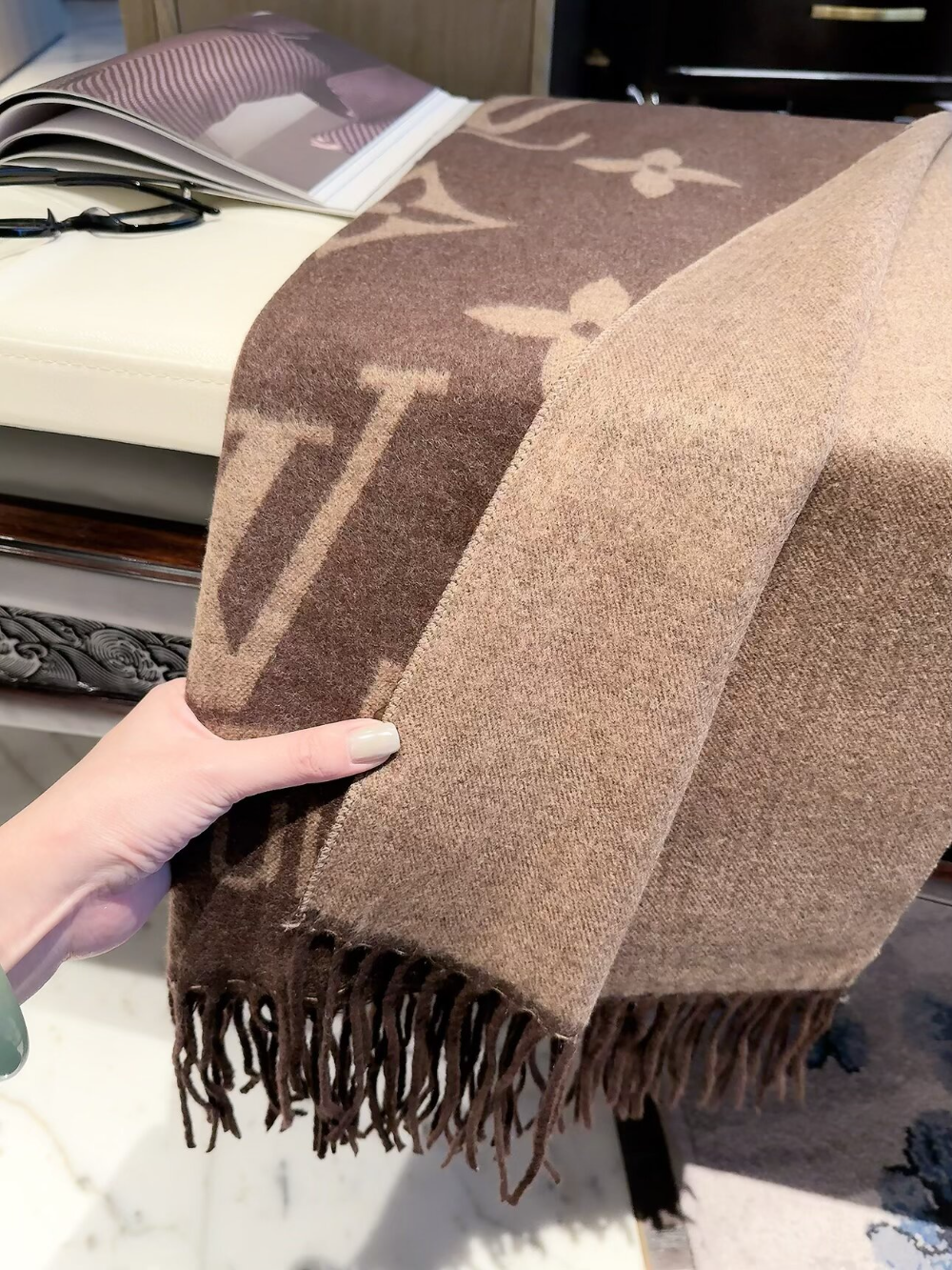 LEM649 new arrive  Hot sale brown black grey color fashion beautiful  scarf  for woman gift  to choose 60x180cm