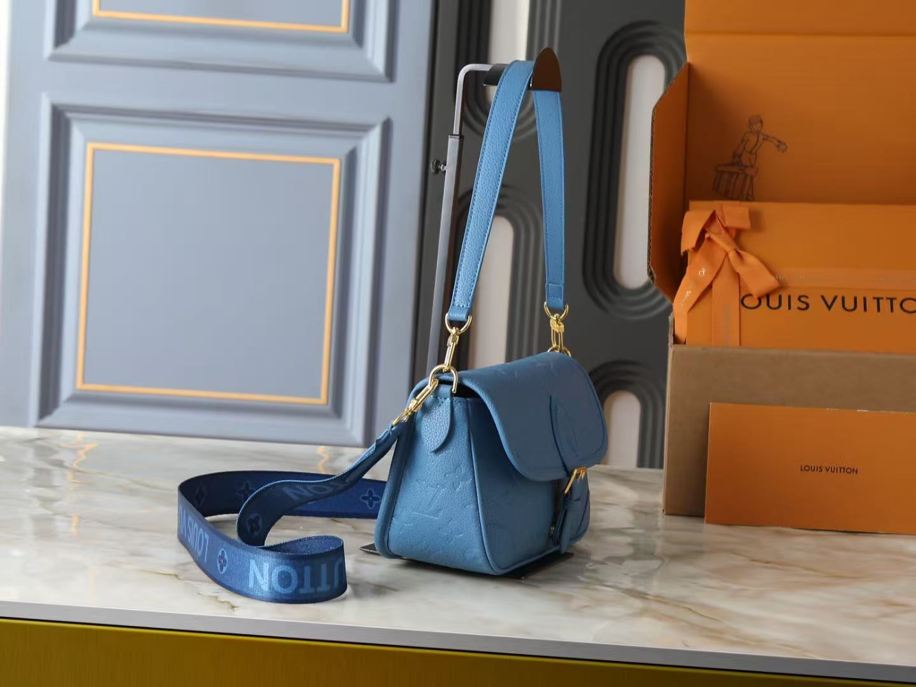 LEM458 New arrive fashion blue bag for woman hands bag beautiful gift to choose gift 25.0× 9.0×15.0cm