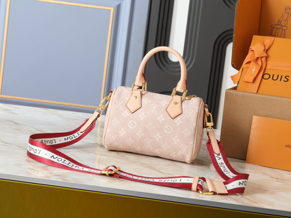 LEM510  New arrive fashion pink bag for woman beautiful gift to choose gift size to choose 20.5 x 13.5 x 12 CM