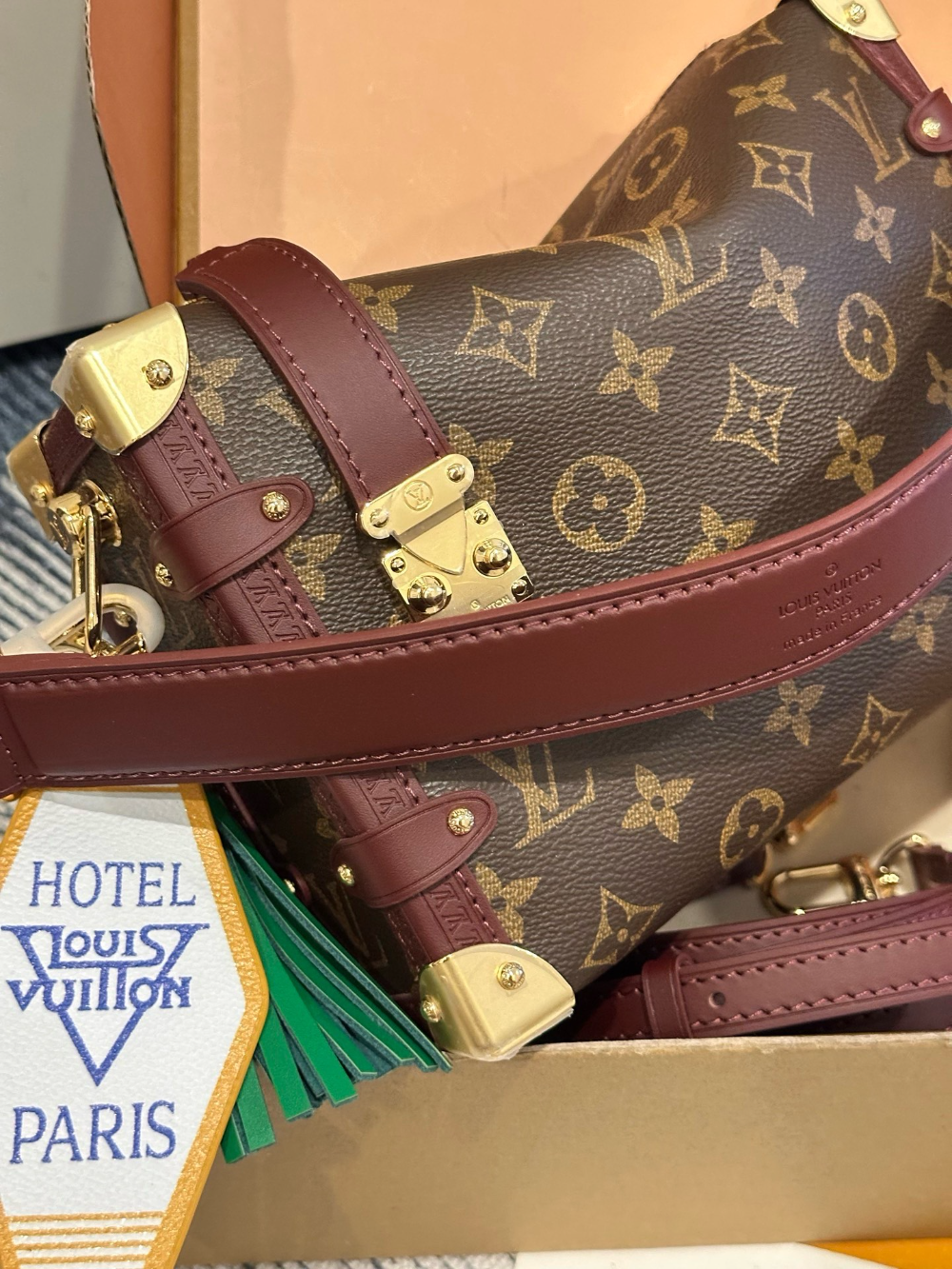 LEM552 New arrive fashion brown color bag for woman beautiful gift to choose  size  23cm