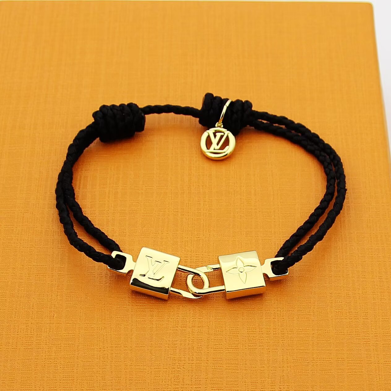 LEM312 Classic bracelet Brand Designer lock black and red  Love bracelet bangles Promise Jewelry