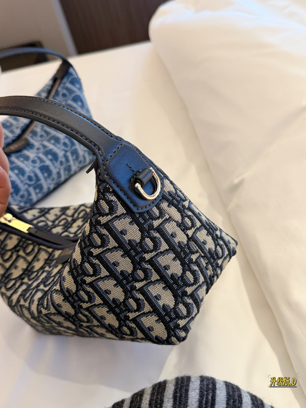 DEM379 New arrive fashion blue navy blue color bag for woman beautiful gift to choose 22*14cm
