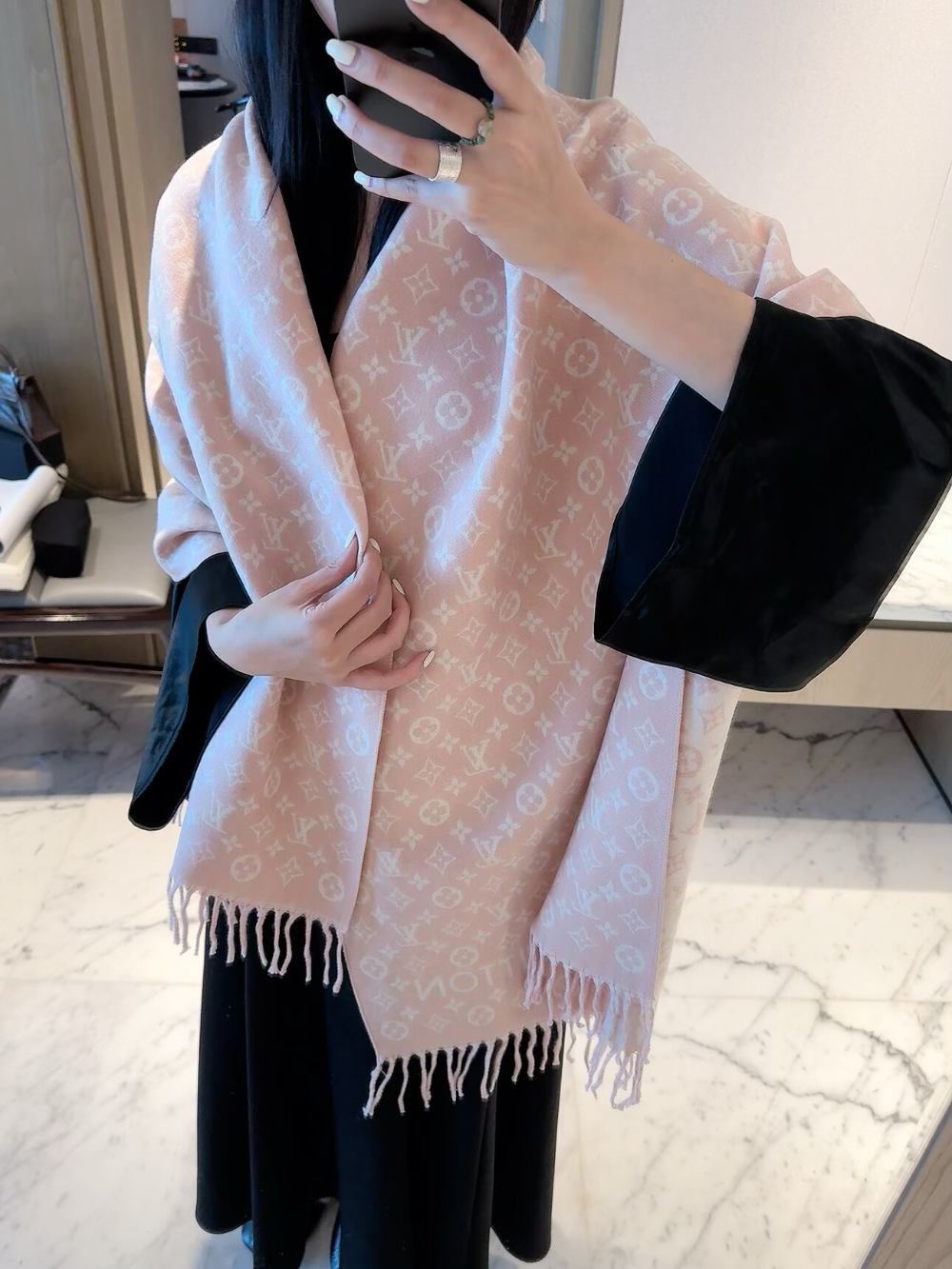 LEM653 new arrive  Hot sale black pink color fashion beautiful  scarf  for woman gift  to choose