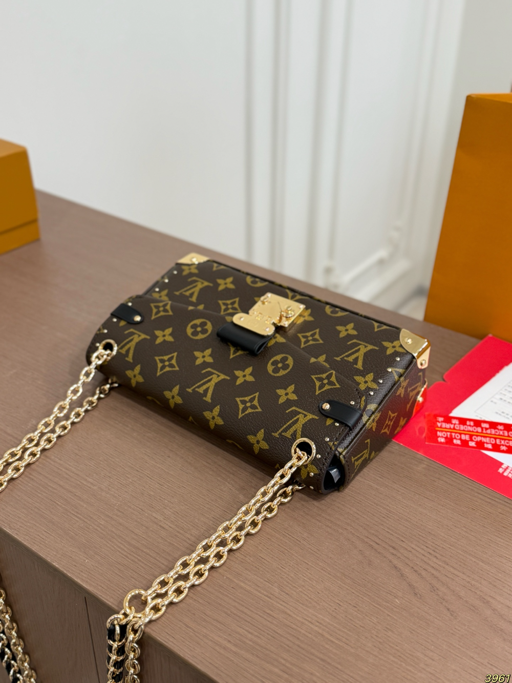 LEM543 New arrive fashion brown color bag for woman beautiful gift to choose 24*14cm