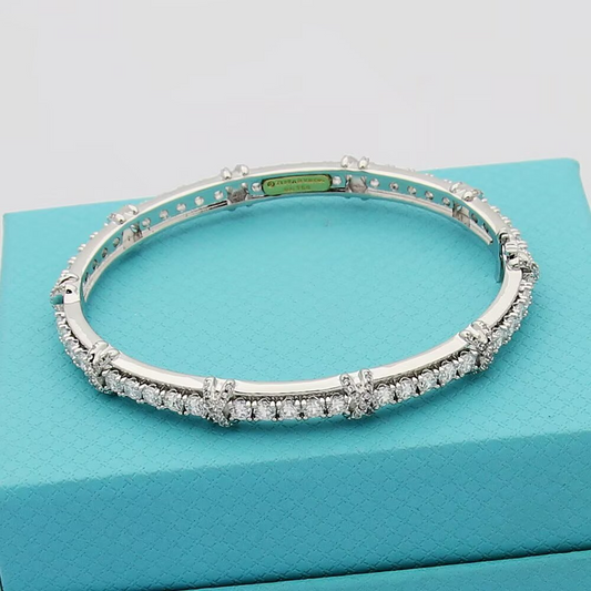 TEM42 New arrive fashion  silver  bracelets for woman beautiful jewelry to choose gift