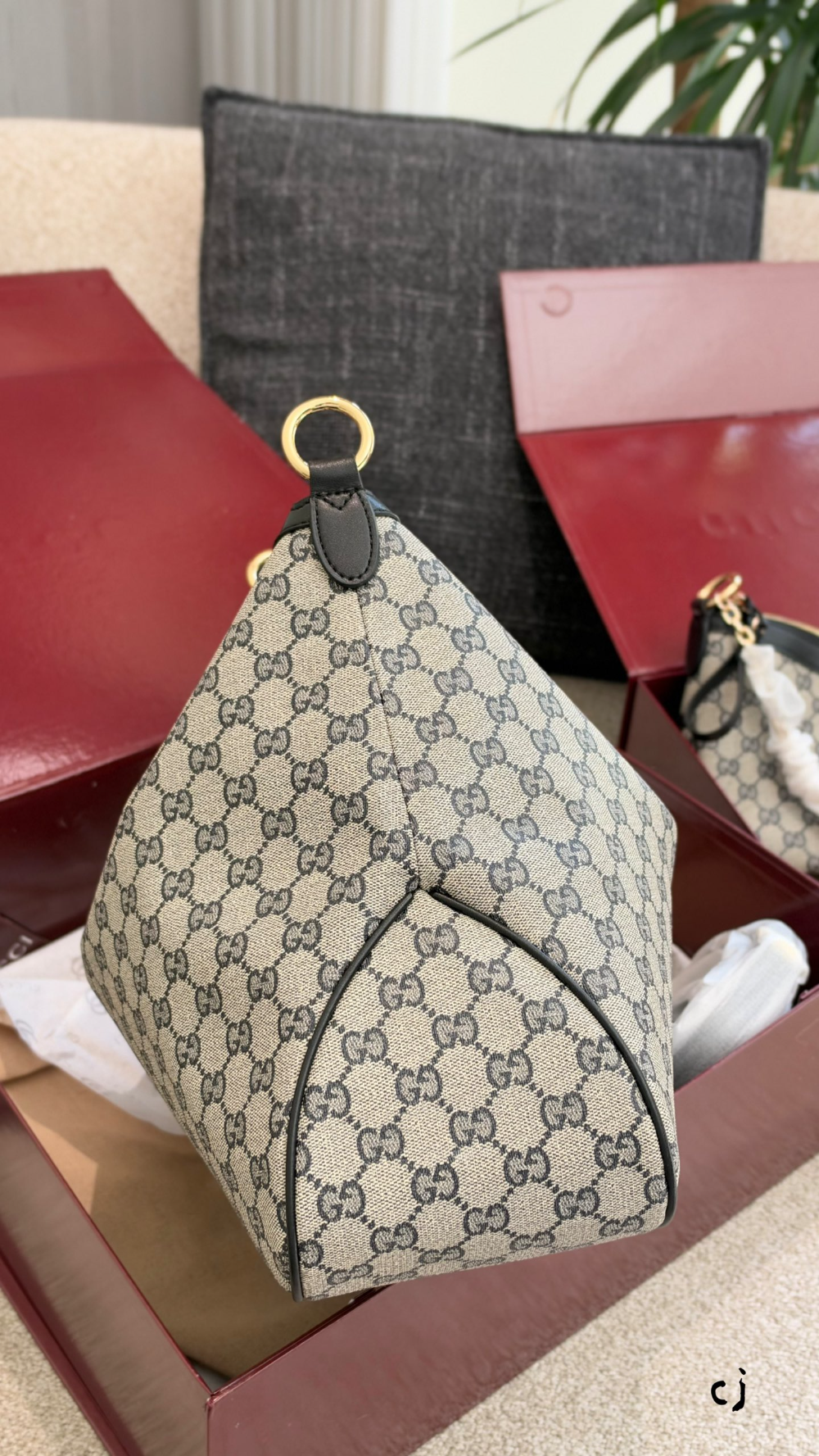 GEM272 New arrive fashion brown bag for woman hands bag beautiful gift to choose gift 2 size