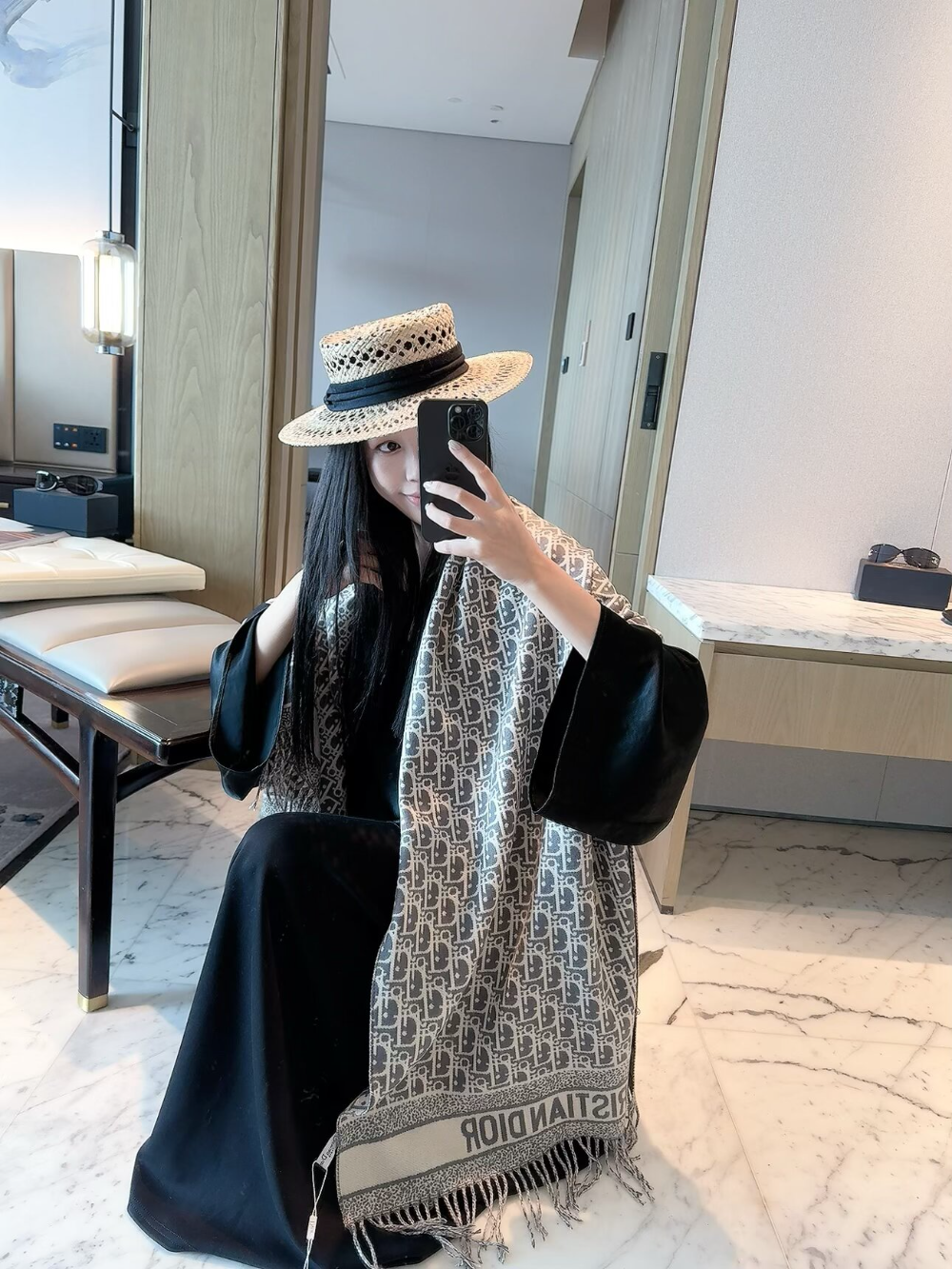 DEM380 new arrive  Hot sale grey brown color fashion beautiful  scarf  for woman gift  to choose