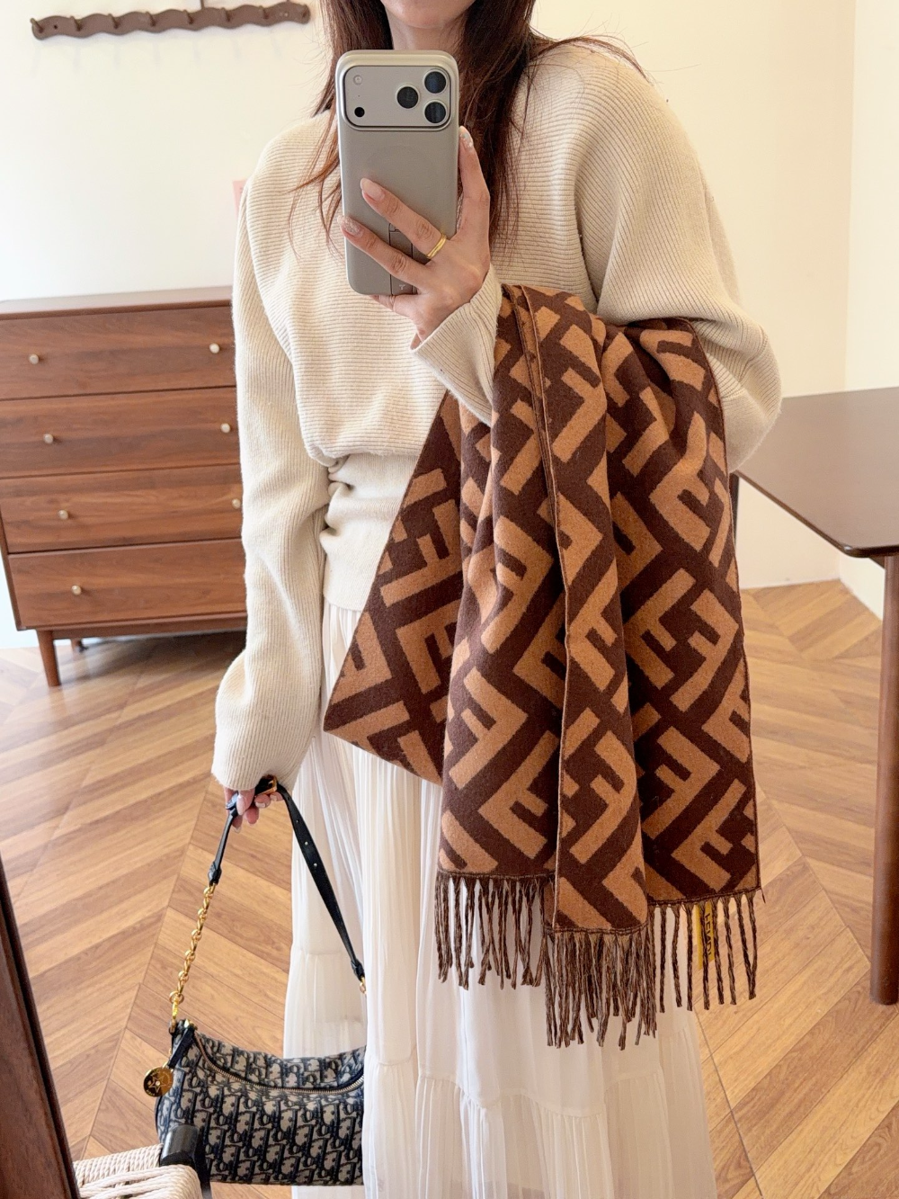 FEM26 new arrive  Hot sale khaki brown grey black color fashion beautiful  scarf  for woman gift  to choose size 180*60cm
