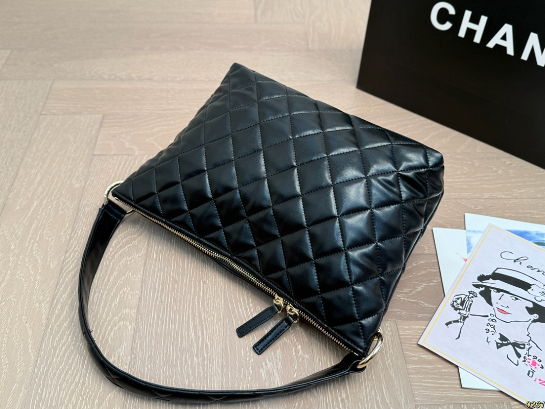 CEM313 New arrive fashion black color  bag for woman beautiful gift to choose gift size to choose 2 size