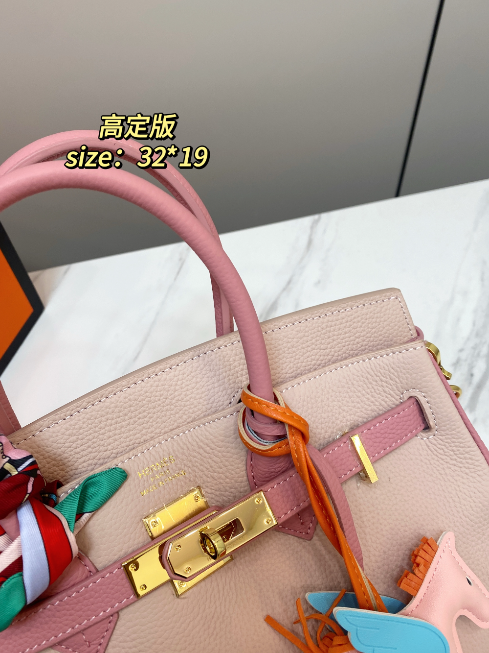 HEM120 New arrive fashion black white pink Ivory red brown Tan bag for woman hands bag beautiful gift to choose gift 32*19cm