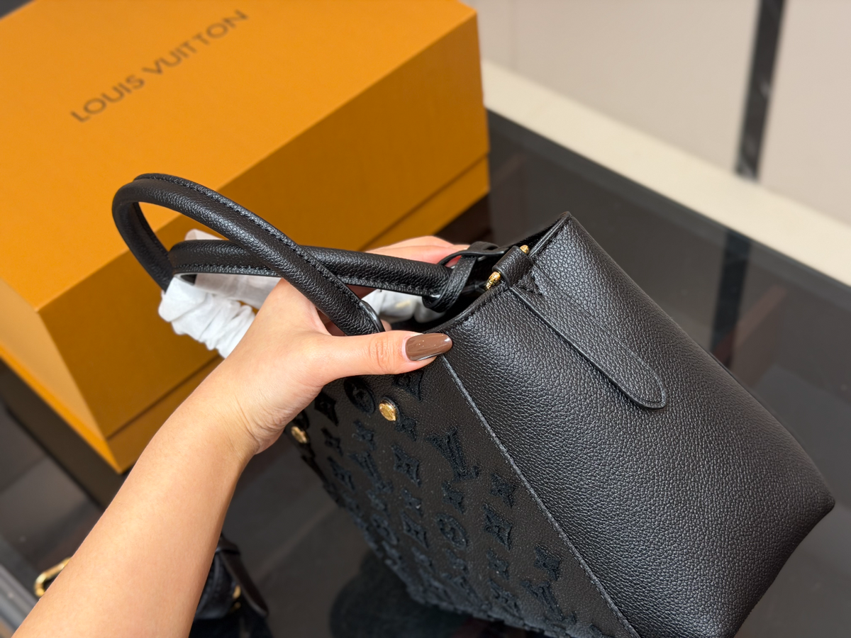 LEM578 New arrive fashion black  beige white pink green coffee color bag for woman beautiful gift to choose size 32*19cm