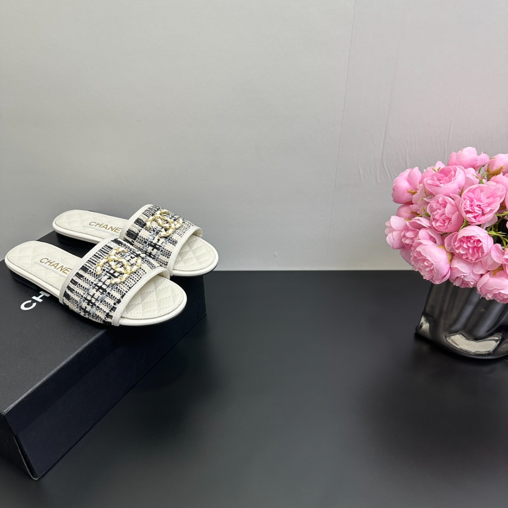 CEM279 New arrive fashion black white many color shose for woman beautiful Slippers gift to choose
