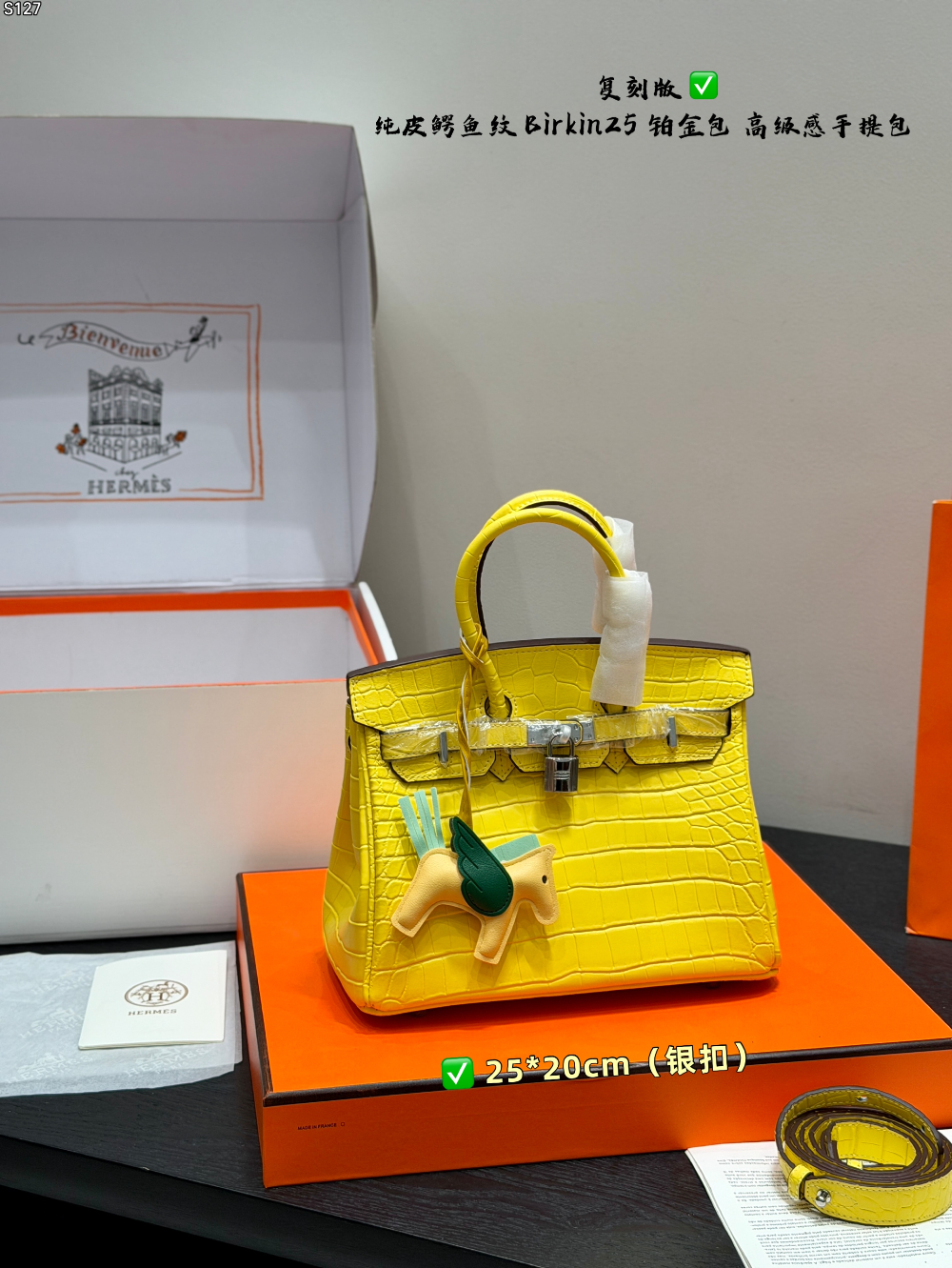 HEM133 New arrive fashion black pink white yellow olive green color bag for woman beautiful gift to choose25*20cm