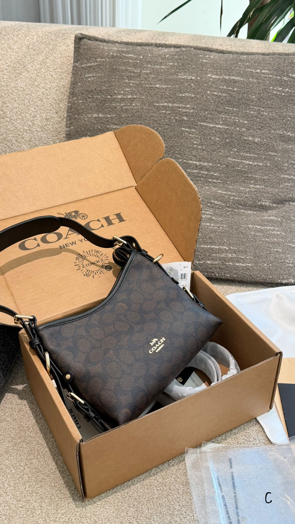 COEM10 New arrive fashion dark brown color bag for woman beautiful gift to choose