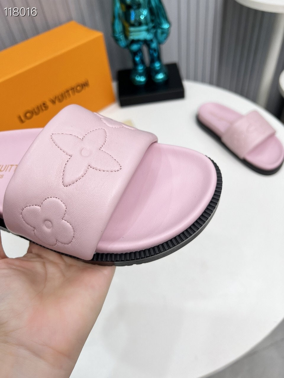 LEM379 Designer Shoes women Sandals for women pink white black color shoes high quality size 35 to 42