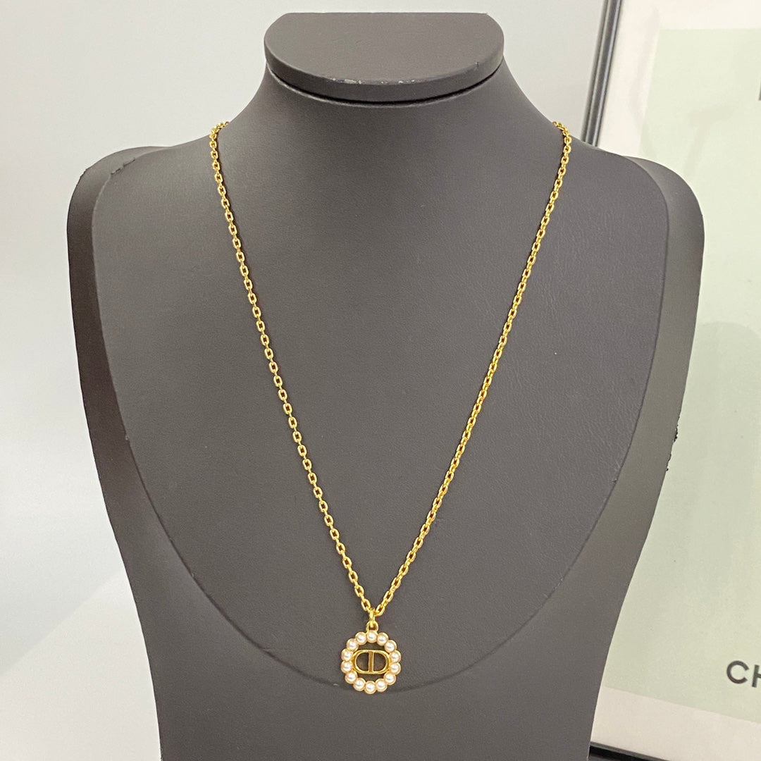 DEM288  New Arrive Fashion  with Diamond Stars Pearl  Necklce for Woman Brass Material Jewelry To Choose Gift