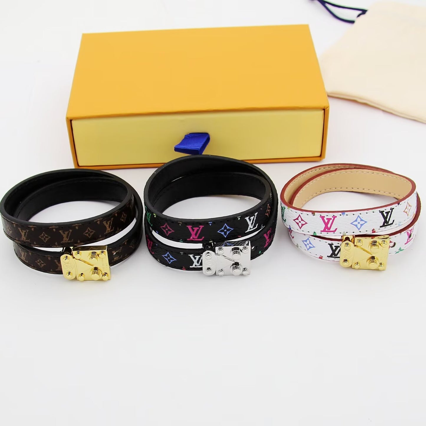 LEM311 Classic bracelet Brand Designer leather flowers Love bracelet bangles Promise Jewelry