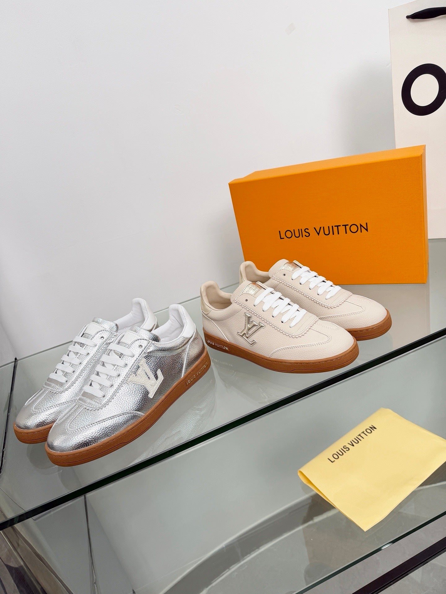LEM380 Designer Shoes trainer women Sneakers shoes for women silver color high quality size 35 to 41
