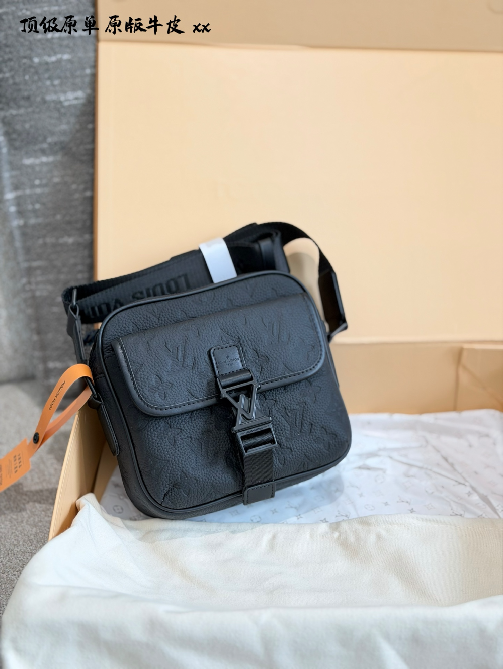 LEM640 New arrive fashion black bag for woman hands bag beautiful gift to choose gift 16×19cm